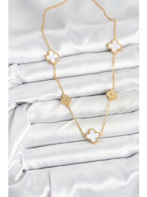 Ne Verelim Size 316L Çelik Zincir Gold Renk Beyaz ve Zirkon Taşlı Yonca Kadın Kolye - TJ-BKO10590