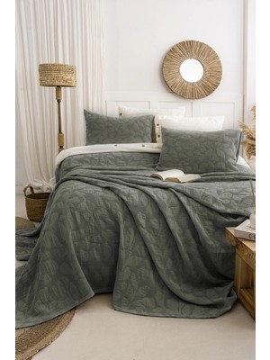 Şaheser Home Collection Bambi Jakarlı Yatak Örtüsü Seti, Yaprak Desenli, %100 Pamuk Jakarlı Kumaş, 3 Parça Yatak odası seti