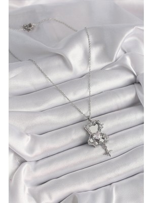 Ne Verelim Size 316L Çelik Gümüş Renk Ayna Ayıcık Model Zirkon Taşlı Kalp Detay Kadın Kolye - TJ-BKO9627