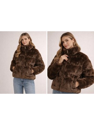 İnce Moda Giyim Yüksek Yaka Fermuarlı Peluş Kürk Mont – Kahverengi