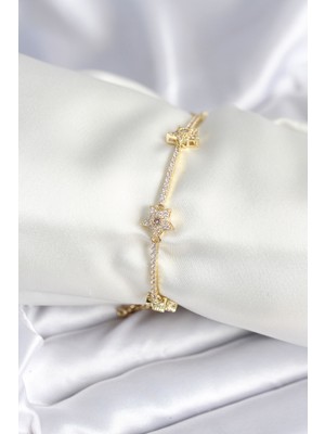 Ne Verelim Size Pirinç Gold Renk Yıldız Model Kadın Bileklik - TJ-BB7986