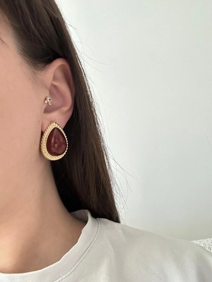 Çelik Vintage Bordo Küpe