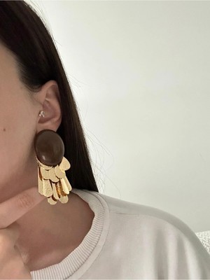 Akrilik Püsküllü Oval Küpe