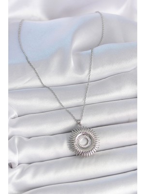 Ne Verelim Size 316L Çelik Gümüş Renk Zincir Zirkon Taşlı Nova Yıldız Model Kadın Kolye - TJ-BKO10046