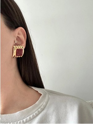 Çelik Kare Mng Bordo Küpe