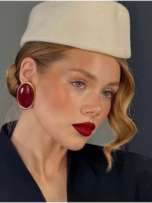 Çelik Bordo Oval Küpe