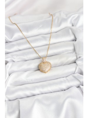 Ne Verelim Size 316L Çelik Zincir Gold Renk Zirkon Taşlı Kalpli Kadın Kolye - TJ-BKO10607