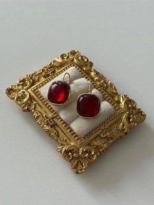 Çelik Mng Bordo Bety Küpe