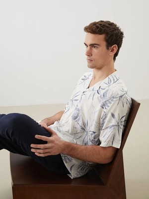 LC Waikiki Indigo Regular Fit Kısa Kollu Desenli Viskon Erkek Gömlek