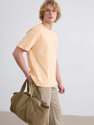 LC Waikiki Pembe Bisiklet Yaka Nakışlı Penye Erkek Tişört