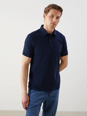 LC Waikiki Lacivert Polo Yaka Kısa Kollu Erkek Tişört