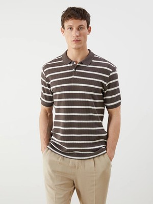 LC Waikiki Kahverengi Polo Yaka Çizgili Erkek Tişört