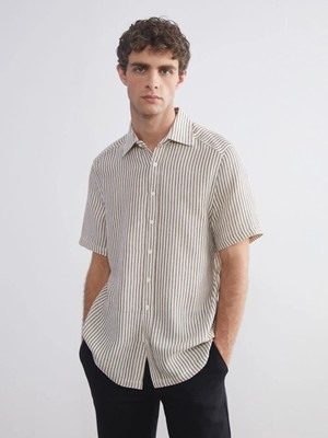 LC Waikiki Kahverengi Regular Fit Kısa Kollu Çizgili Müslin Erkek Gömlek