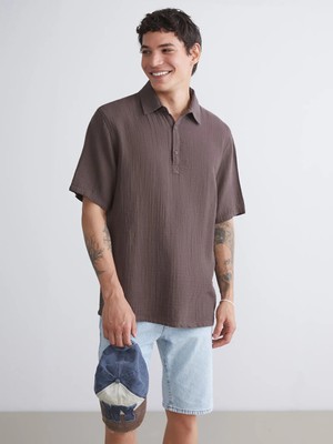 LC Waikiki Kahverengi Rahat Kalıp Kısa Kollu Müslin Erkek Gömlek