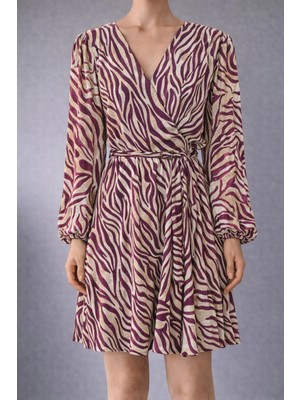 İnce Moda Giyim Zebra Desenli Kruvaze Yaka Kemerli Elbise
