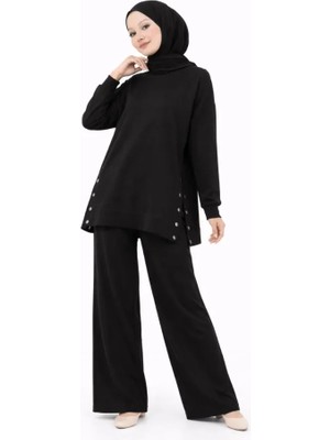 Osy Modal Yumuşak Dokulu Kumaş Modern Tesettür Takım Yandan Metal Çıtçıtlı Uzun Tunik Pantolon Set Salaş Kalıp - Siyah
