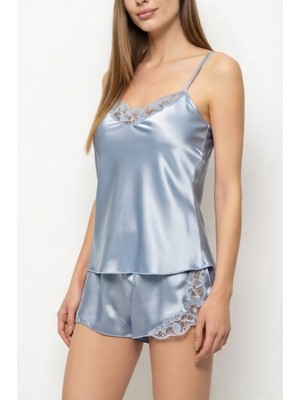 Zenches Kadın Dekolteli Güpür Detaylı Kısa Saten Şortlu Gecelik