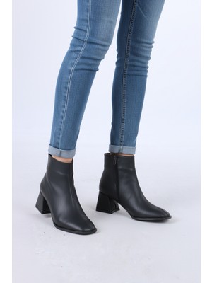 Lolyvibe Günlük Kullanım Topuklu Yandan Fermuarlı Siyah Kadın Bot