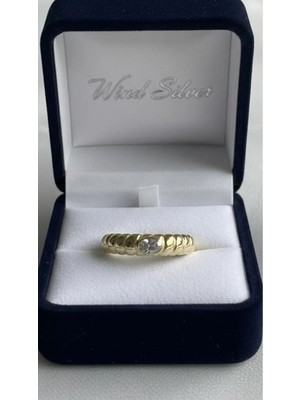 Wind Silver Luxury Beyaz Taşlı Bombe Tasarım Yüzük 925 Ayar