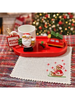 Rivelcandle Yılbaşı Temalı Kahve Sunum Seti – Noel Baba Figürlü Fincan, Mum ve El Yapımı Etamin Peçete