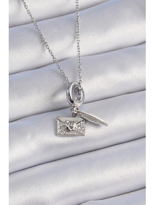Store Mania Ieg™ 316L Çelik Gümüş Renk Kalp Detay Mektup Figür Charm Model Kadın Kolye - TJ-BKO9313