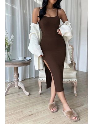 Beruflic Kadın Kahverengi Yırtmaçlı Diz Altı Vücüdu Saran Gecelik