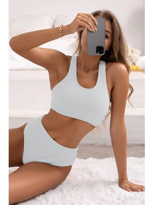 Beruflic Kadın Beyaz Çapraz Sırt Detaylı Iç Çamaşır Takımı