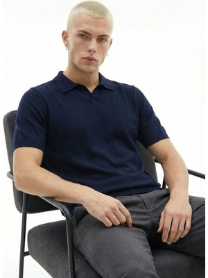 Jeep Bisiklet Yaka Relaxed Düz Örgü Desenli Lacivert Erkek Kazak J6SM-KZK7824