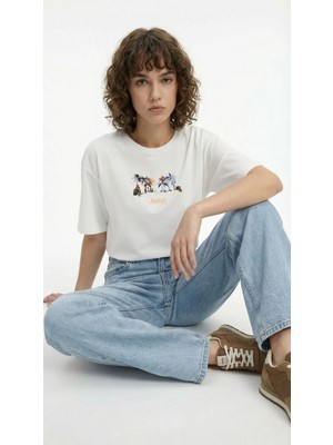 Jeep Bisiklet Yaka Baskılı Kırık Beyaz Kadın T-Shirt J6SL-TST7180