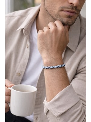 Herşey Nota Skyline Ice Hakiki Deri Erkek Bileklik – Çift Renk Örgü – Çelik Mıknatıslı KILIT-1336