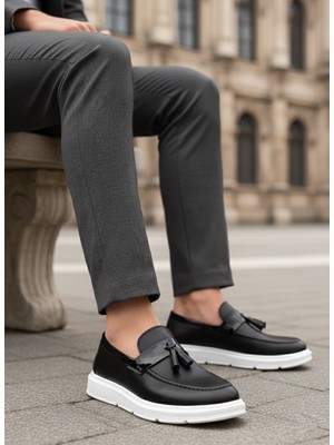 Baybonza BA0005 Bağcıksız Yüksek Taban Klasik Püsküllü Corcik Erkek Ayakkabı Siyah Beyaz