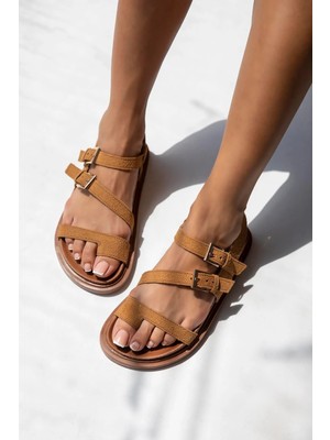 Straswans Kadın Taba Renkli Süet Parmak Arası Sandalet 38 Numara Düz Taban Özellikli