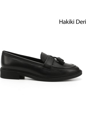 GÖNDERİ Kadın Siyah  Hakiki Deri Püsküllü Loafer Ayakkabı