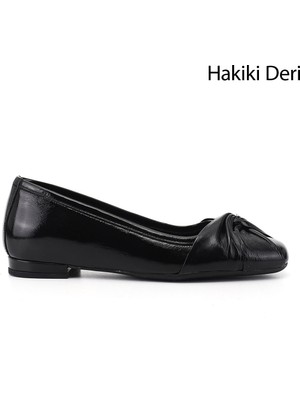 GÖNDERİ Kadın Siyah Rugan  Hakiki Deri Babet