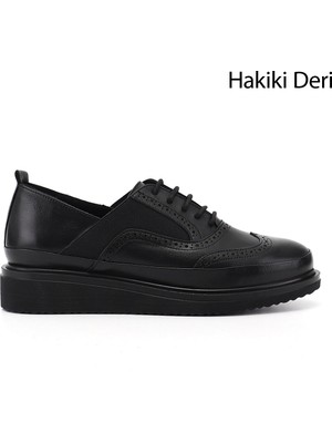Gönderi® Kadın Siyah Bağcıklı Dolgu Taban Hakiki Deri Ayakkabı