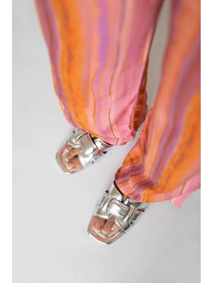 Straswans Huxx  Kadın Tek Bant  Günlük Deri Terlik Gümüş