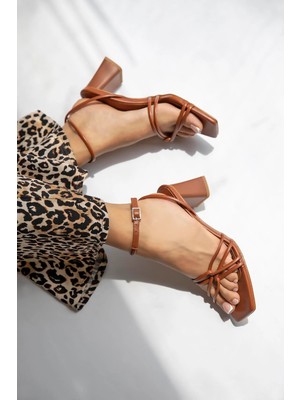 Straswans Onika  Kadın Topuklu  Deri Sandalet Taba