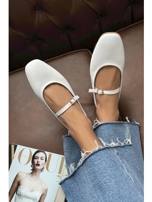 Straswans Smolder  Kadın  Kemer  Detay  Deri  Babet Beyaz