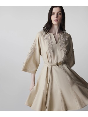 İpekyol Cutout nakışlı elbise IS1260002217003