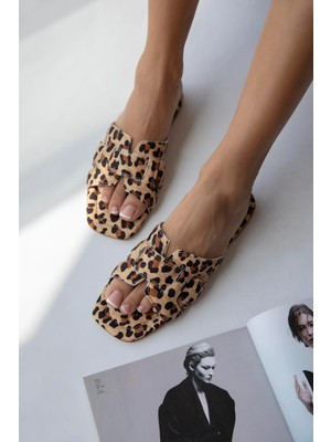 Straswans Huxx  Kadın Tek Bant  Günlük Kumaş Terlik Leopar