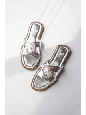 Straswans Samira  Kadın Tek Bant  Günlük Deri Terlik Gümüş