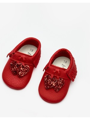 Kırmızı  Kalp Figürlü Kız Bebek Deri Makosen