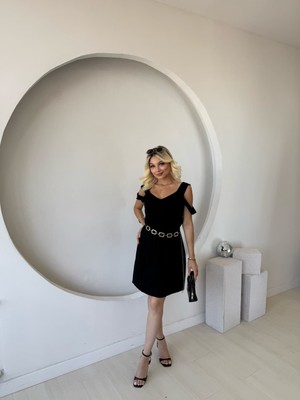 Etiler Collection Kadın Askılı Soğuk Omuz Detaylı Modal Elbise