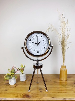 Mey İthalat Mey Ithalat® Krom Metal Mini Tripod Çini Desen Masa Saati 45×26 cm