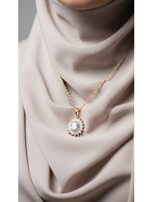 TrendyX Baget Oval Zirkon Taşlı Çiçek Model Kolye - Çelik