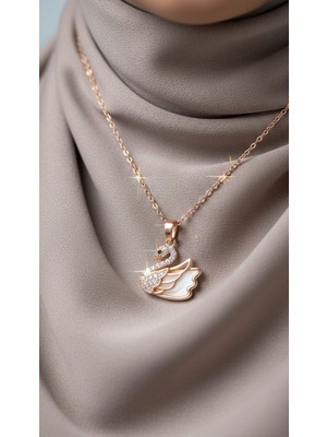 TrendyX Kuğu Kolye - Zirkon Taşlı Çelik Materyal