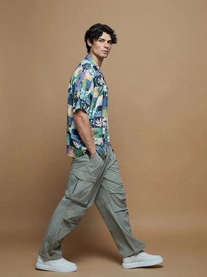 LC Waikiki Haki Rahat Kalıp Poplin Erkek Kargo Pantolon