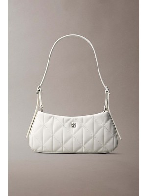 Calvin Klein Kadın Quilted Small Omuz Çantası - Beyaz
