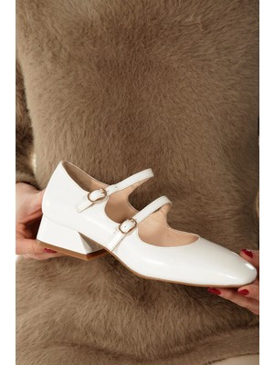 Manzo 24560 Hakiki Deri Tokalı Kare Burun Topuklu Ayakkabı