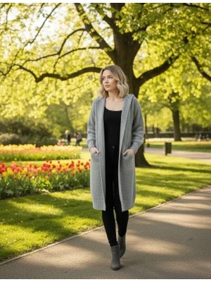 Genel Kadın Kapüşonlu Cepli Uzun Hırka